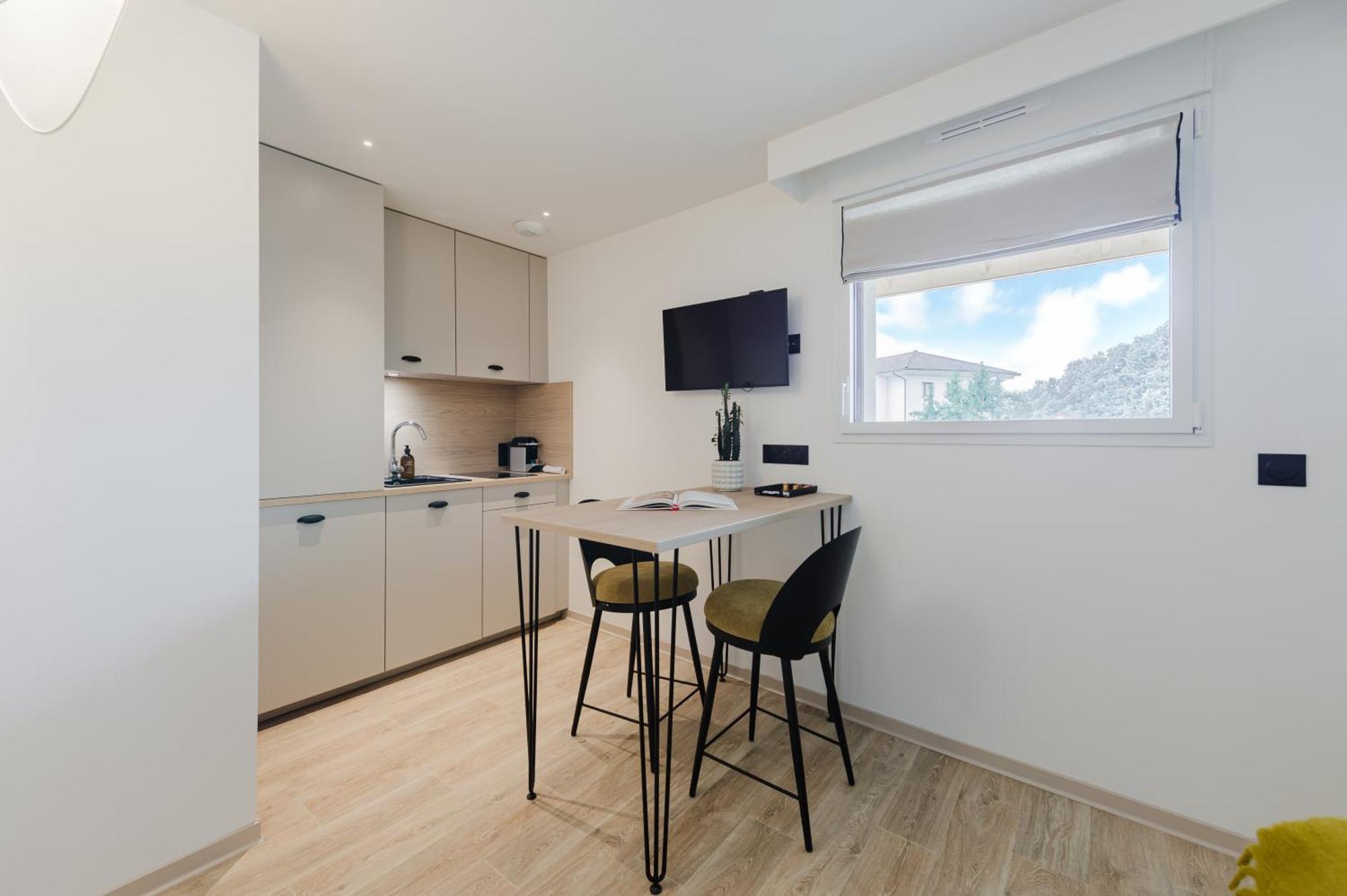 Appart Hotel Neostelia Annecy Dış mekan fotoğraf